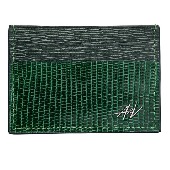 Handcrafted Lizard Wallet – Luxury Edition - Green Color - Picture 1 of 5